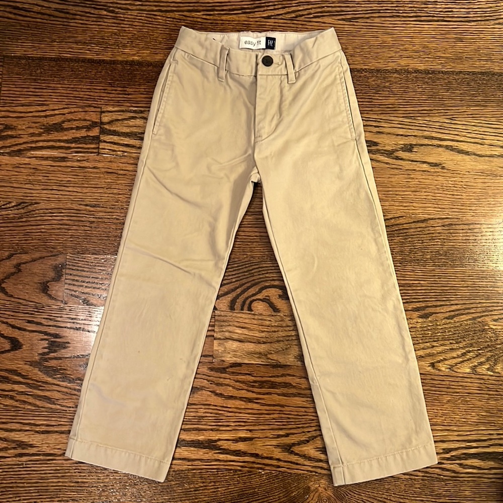 Gap boys cotton khaki pants (size 6 regular)